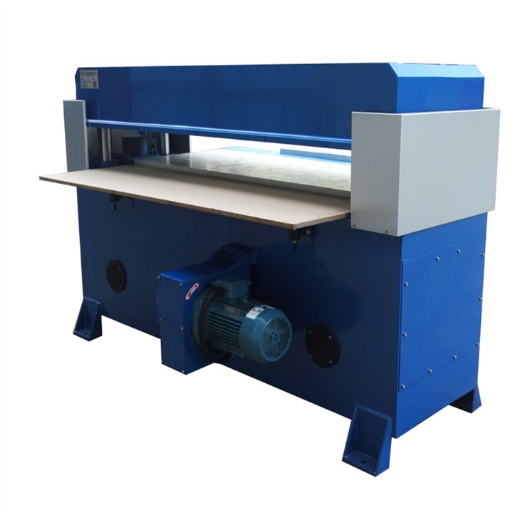 Hydraulic Cloth Cutting Machine Hydraulic Cloth Cutting Machine